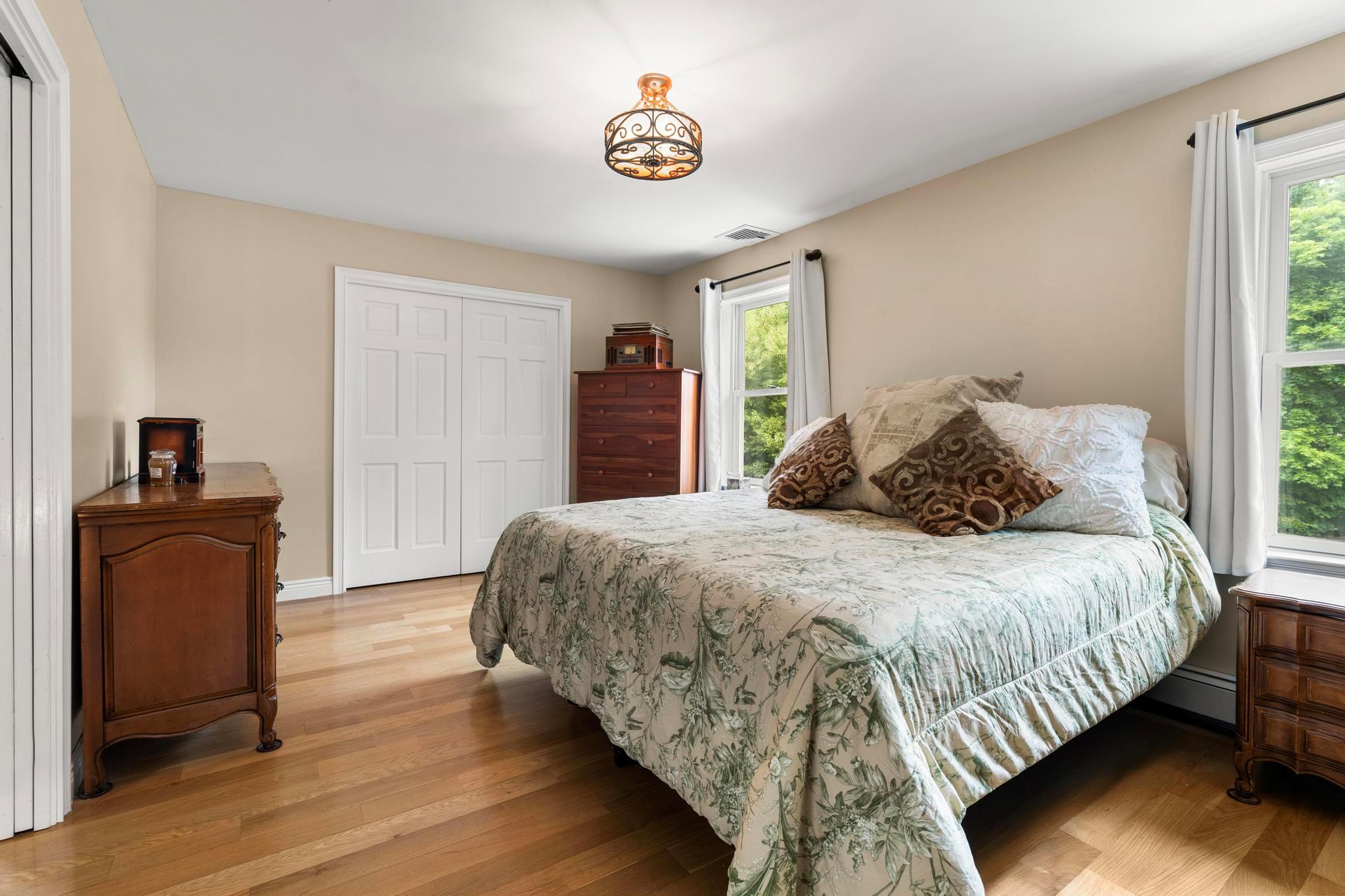 219 Tompkins Avenue, Yonkers, New York image 15