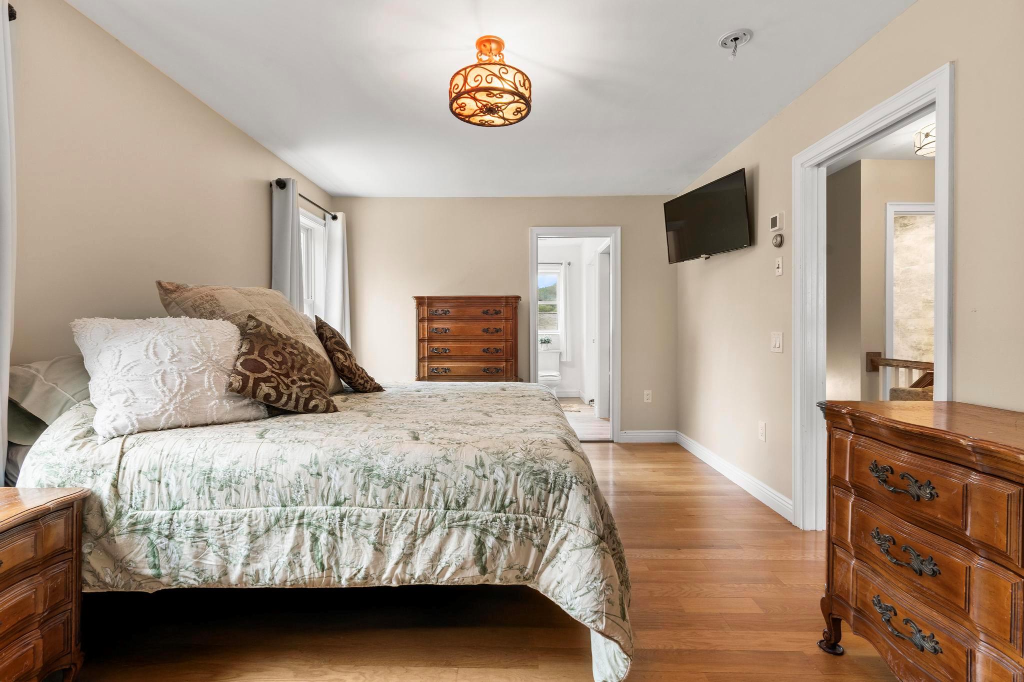 219 Tompkins Avenue, Yonkers, New York image 18