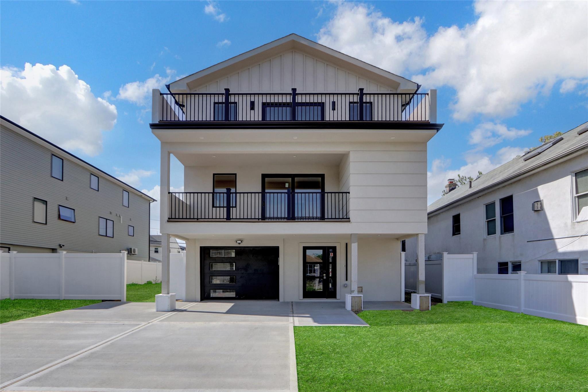 344 E Fulton Street, Long Beach, New York image 1