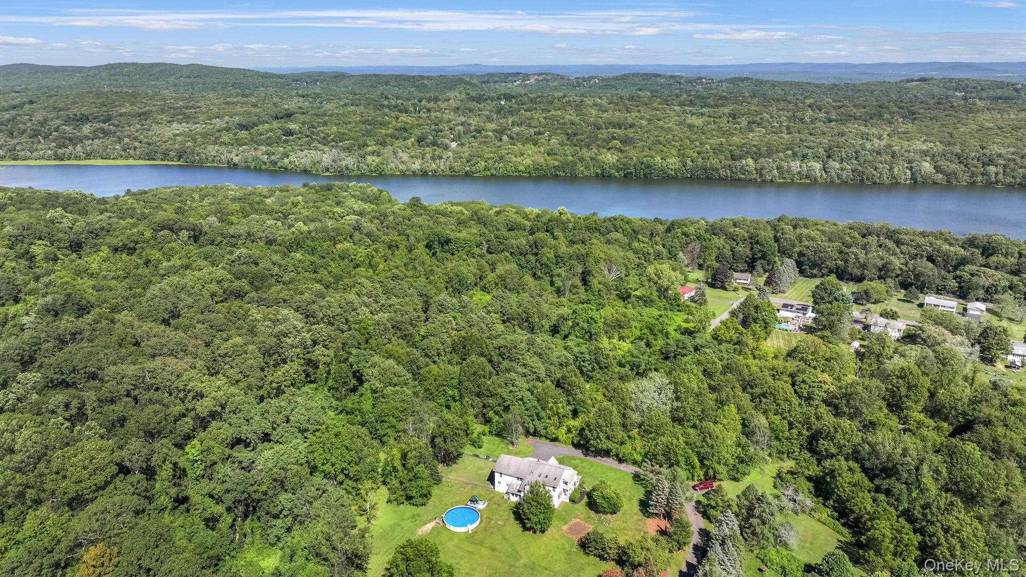 19 Eagle Heights Place