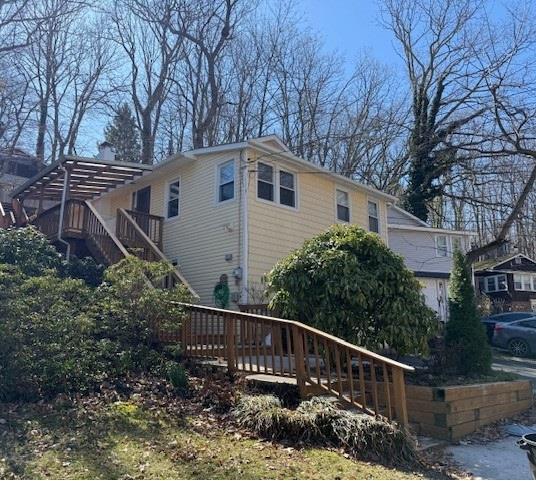 32 Glenna Little Trail, Huntington, New York image 25