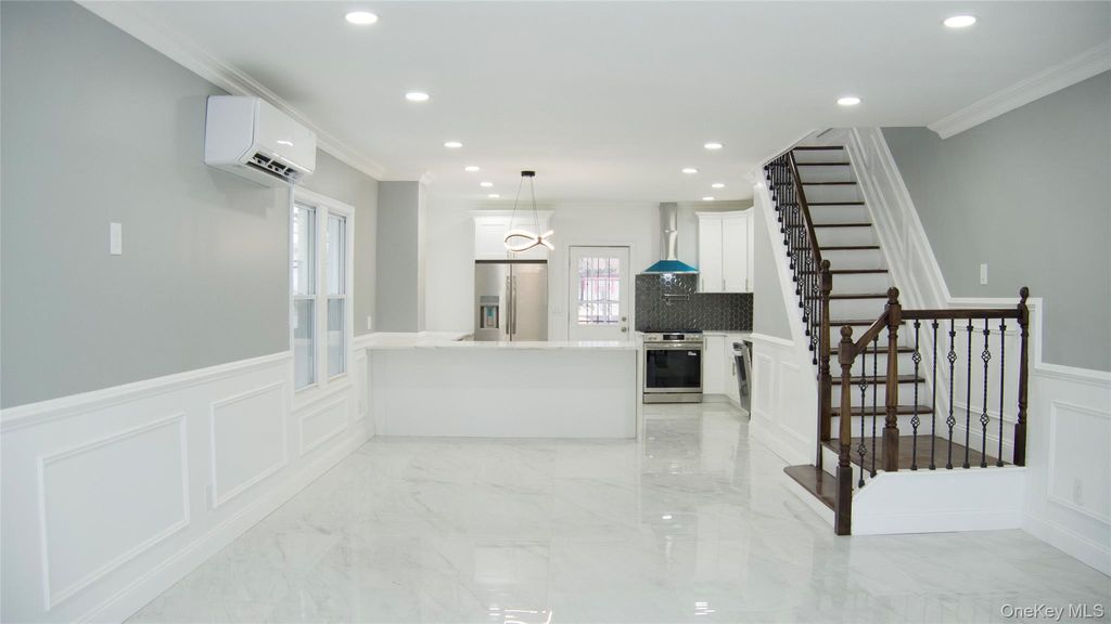 Photo of 11024 207th Street, Queens Village, NY 11429 (MLS # 961673)