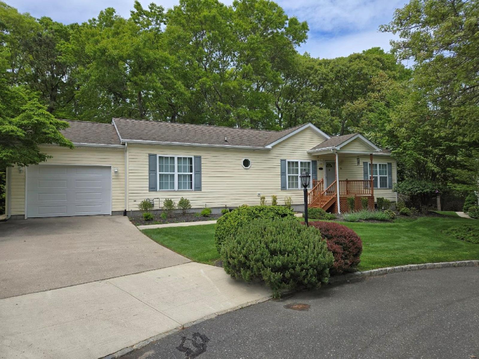 Property for Sale at Middle Road 203, Calverton, Hamptons, NY - Bedrooms: 3 
Bathrooms: 2  - $420,000