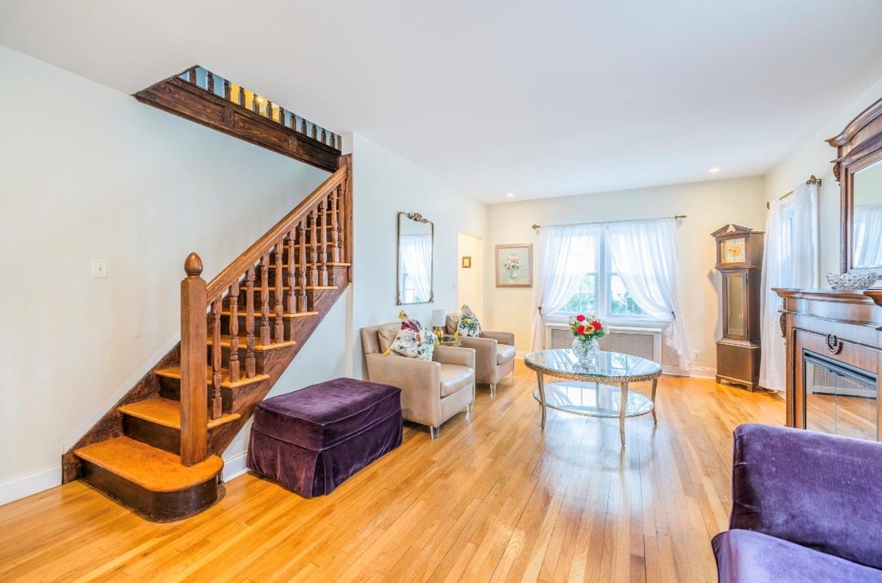 50-48 N 214th Street St, Oakland Gardens, New York image 8