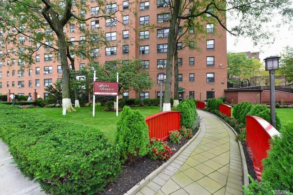 99-60 63rd Road #9Y, Rego Park, New York image 1