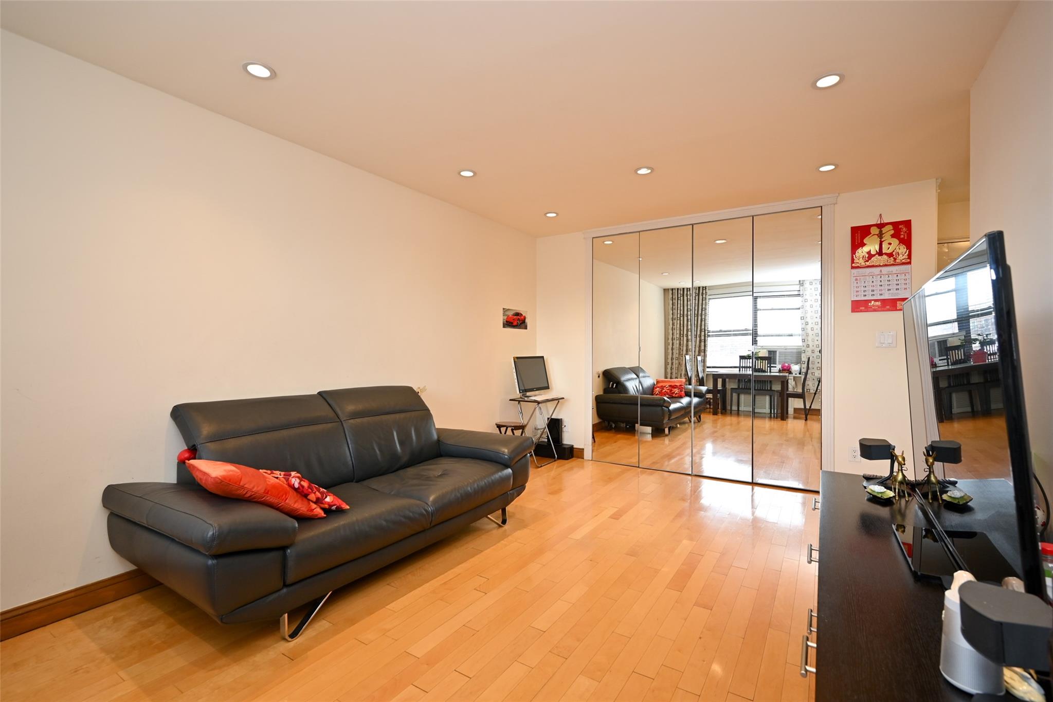 99-60 63rd Road #9Y, Rego Park, New York image 9