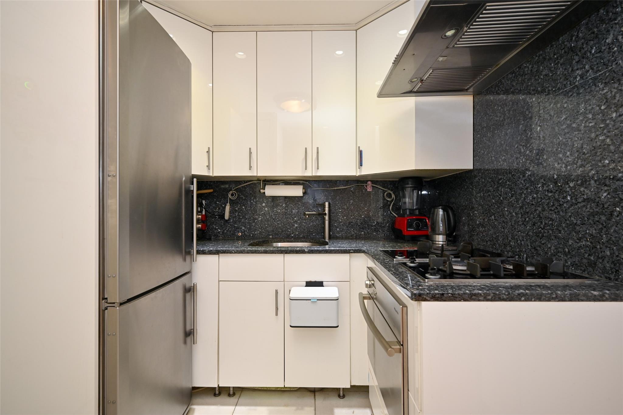 99-60 63rd Road #9Y, Rego Park, New York image 12