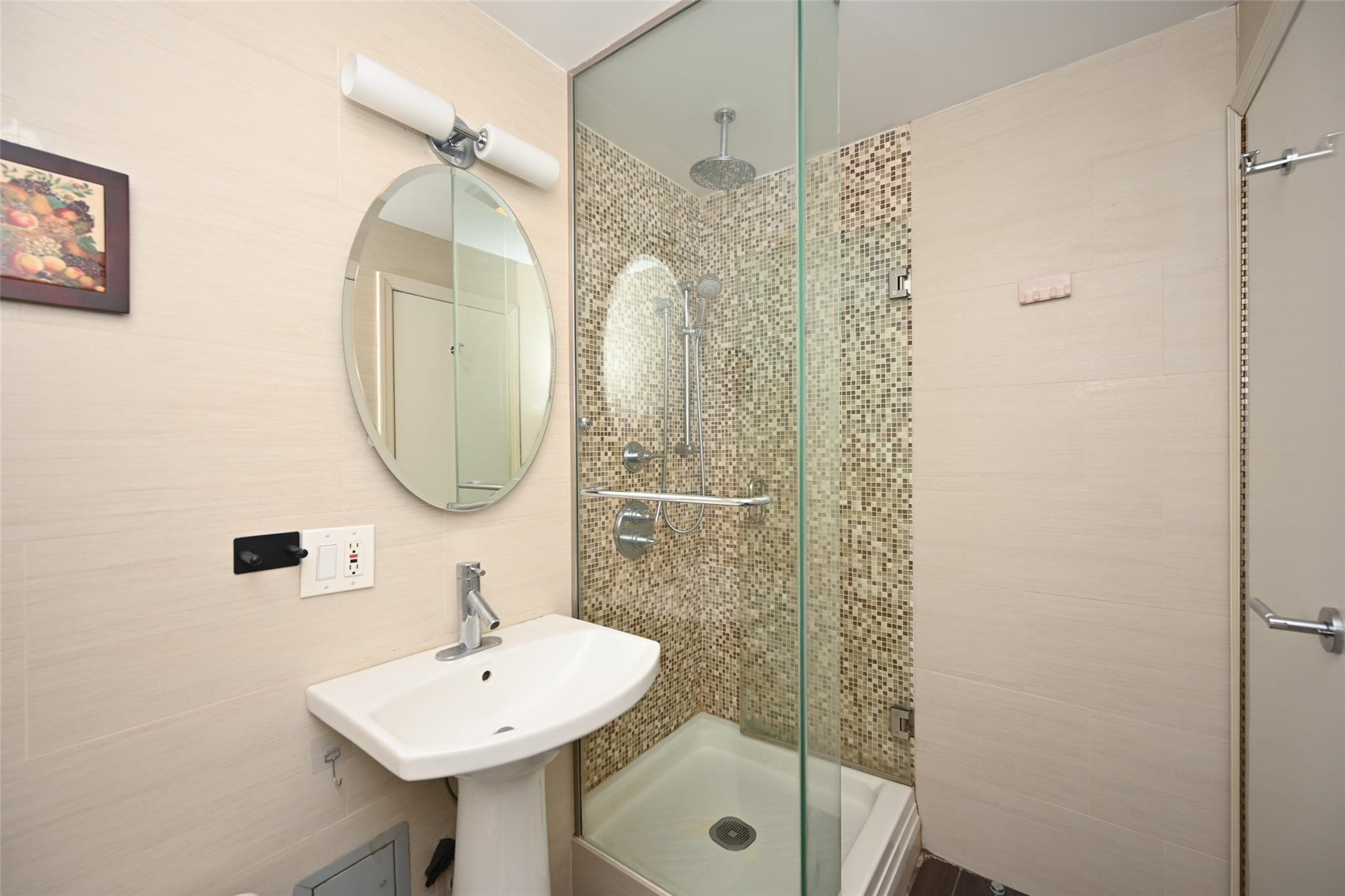 99-60 63rd Road #9Y, Rego Park, New York image 17