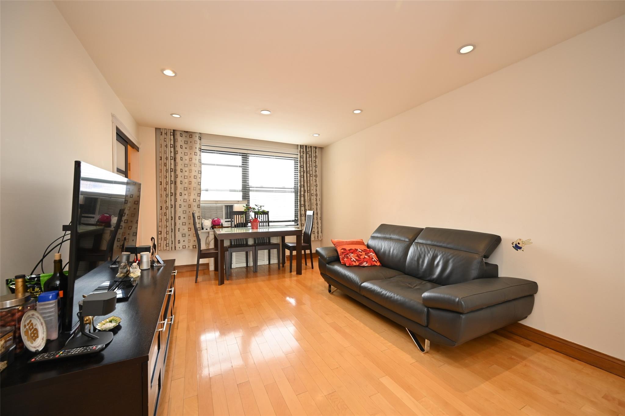 99-60 63rd Road #9Y, Rego Park, New York image 6