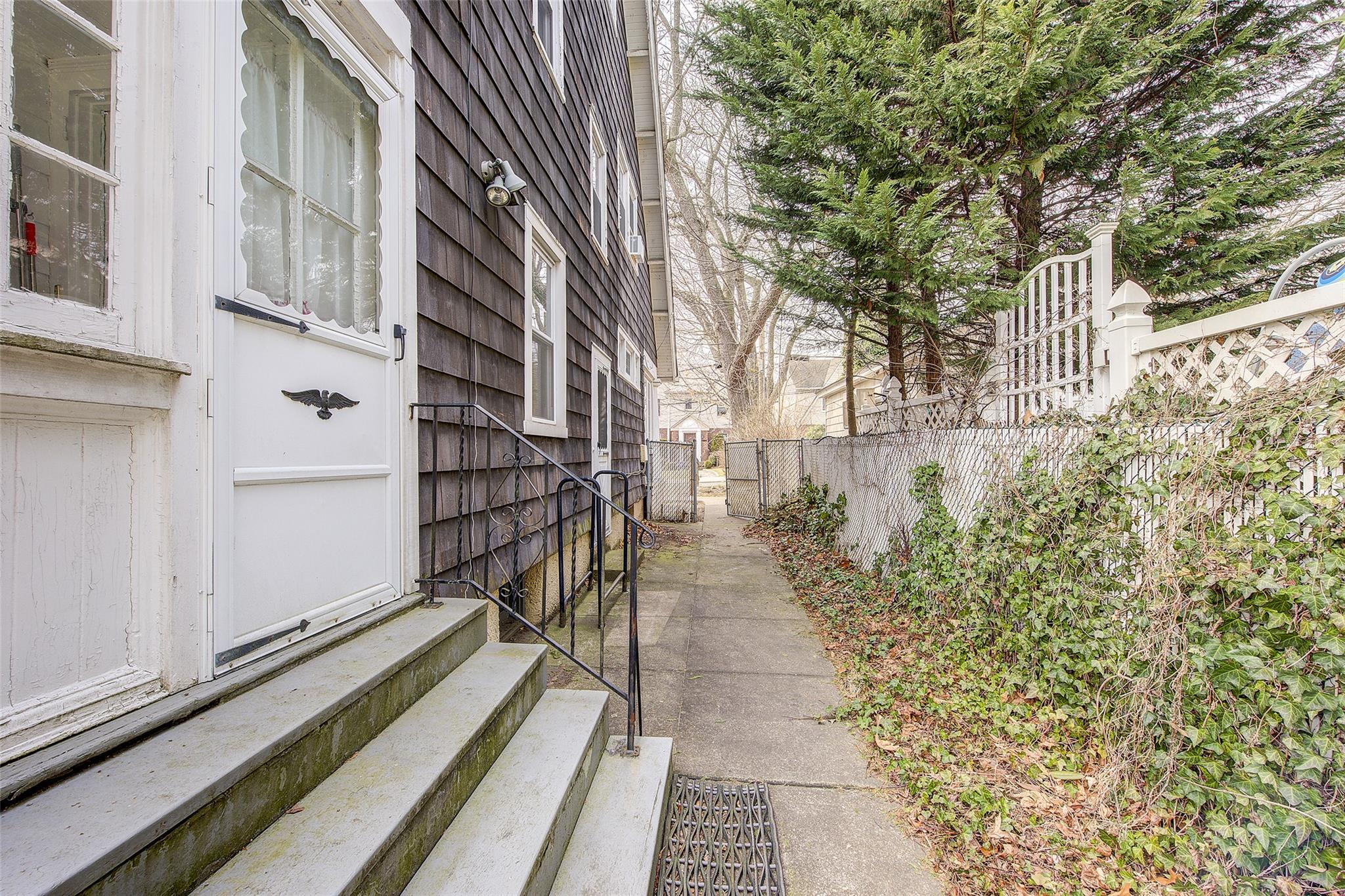 33-53 210 Street St, New York, New York image 32