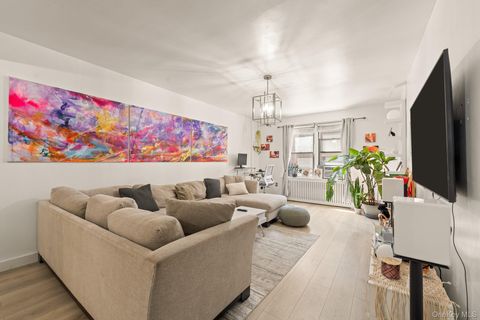 Photo of 37-20 87th Street #2G, Jackson Heights, NY 11372 (MLS # 927539)