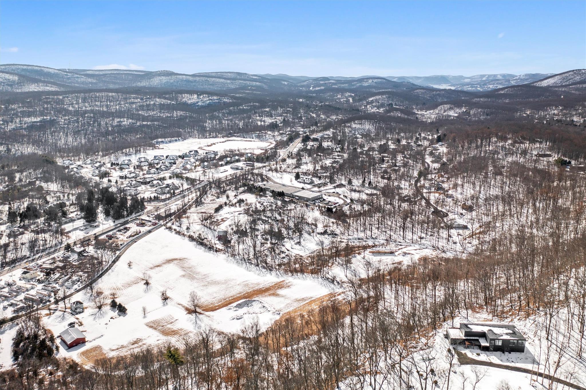 3 Horsemens Trails, Cold Spring, New York image 9