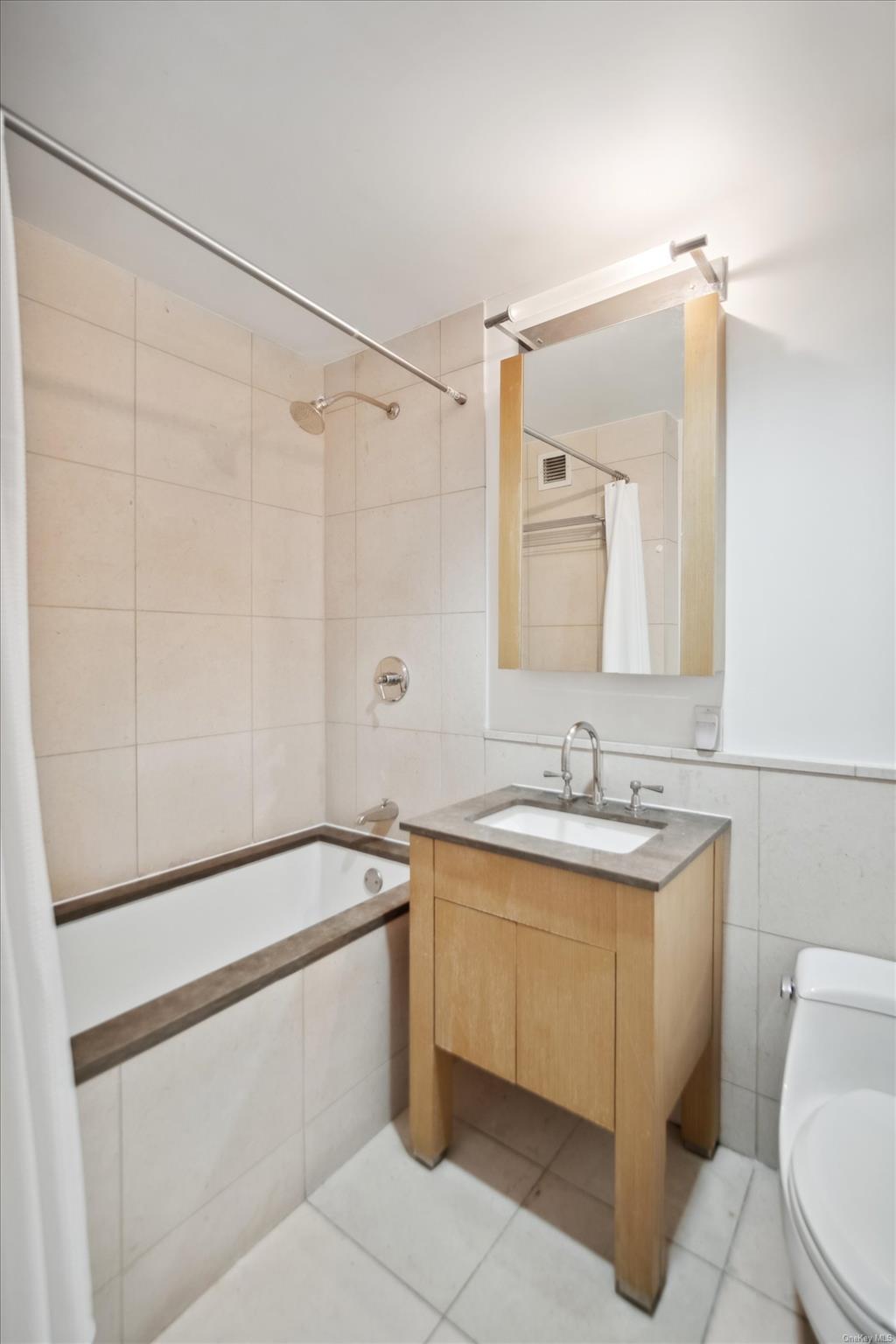 350 W 42nd Street #24A, New York (Manhattan), New York image 9