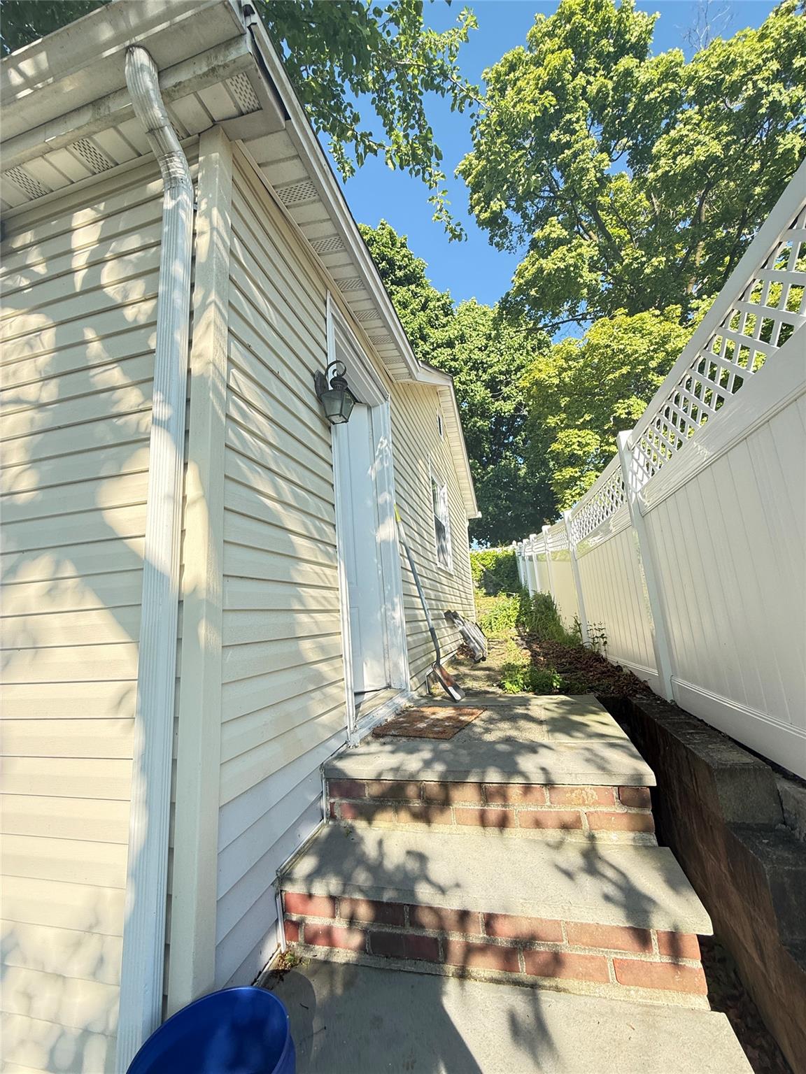 37 New Avenue, Yonkers, New York image 25