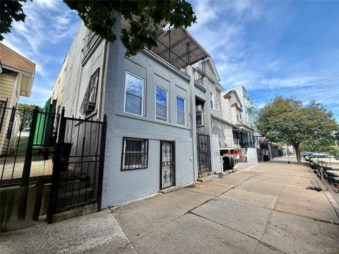 Photo for 1347 Taylor Avenue