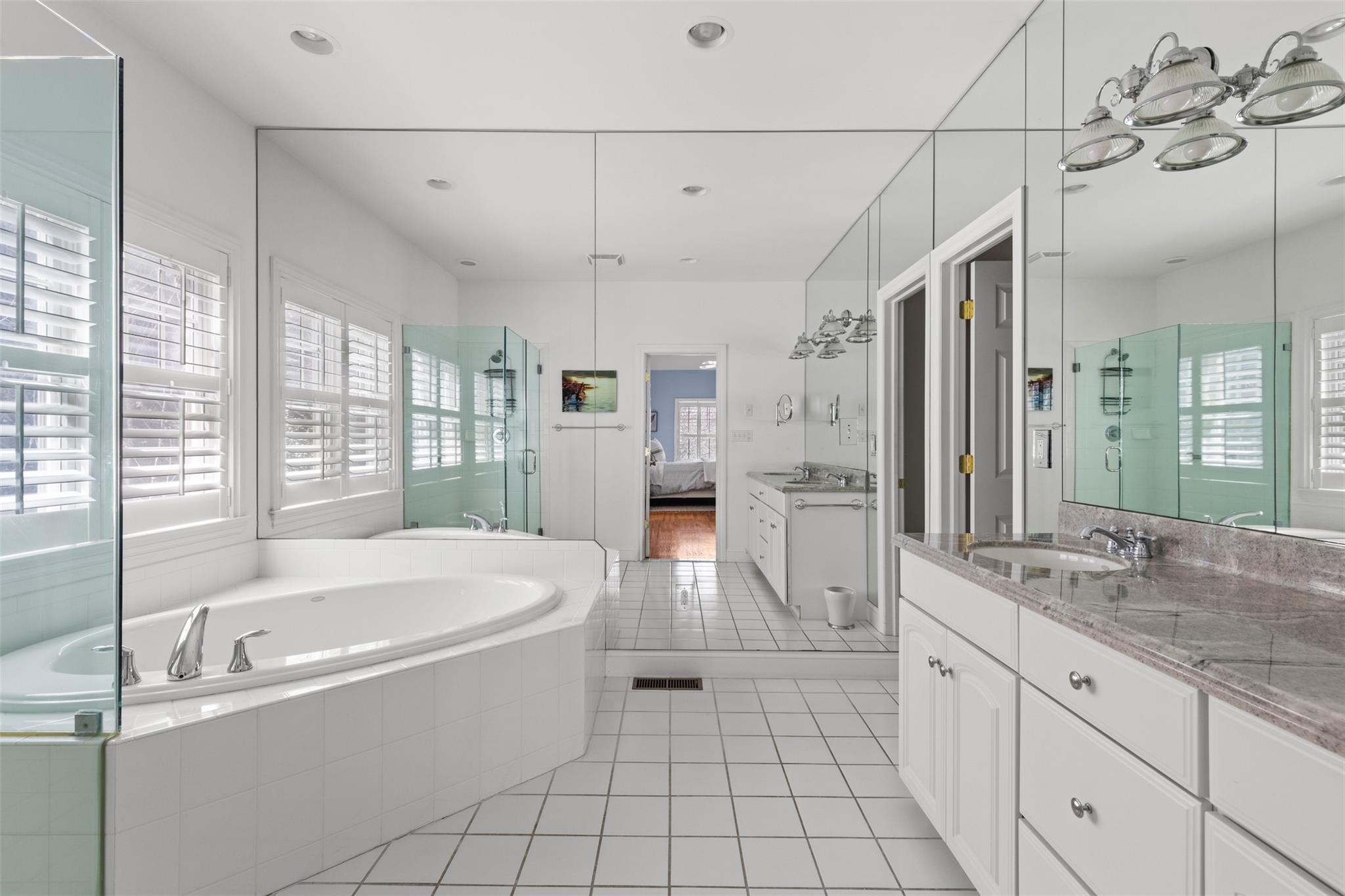 155 Caiola Court, Greenport, New York image 18