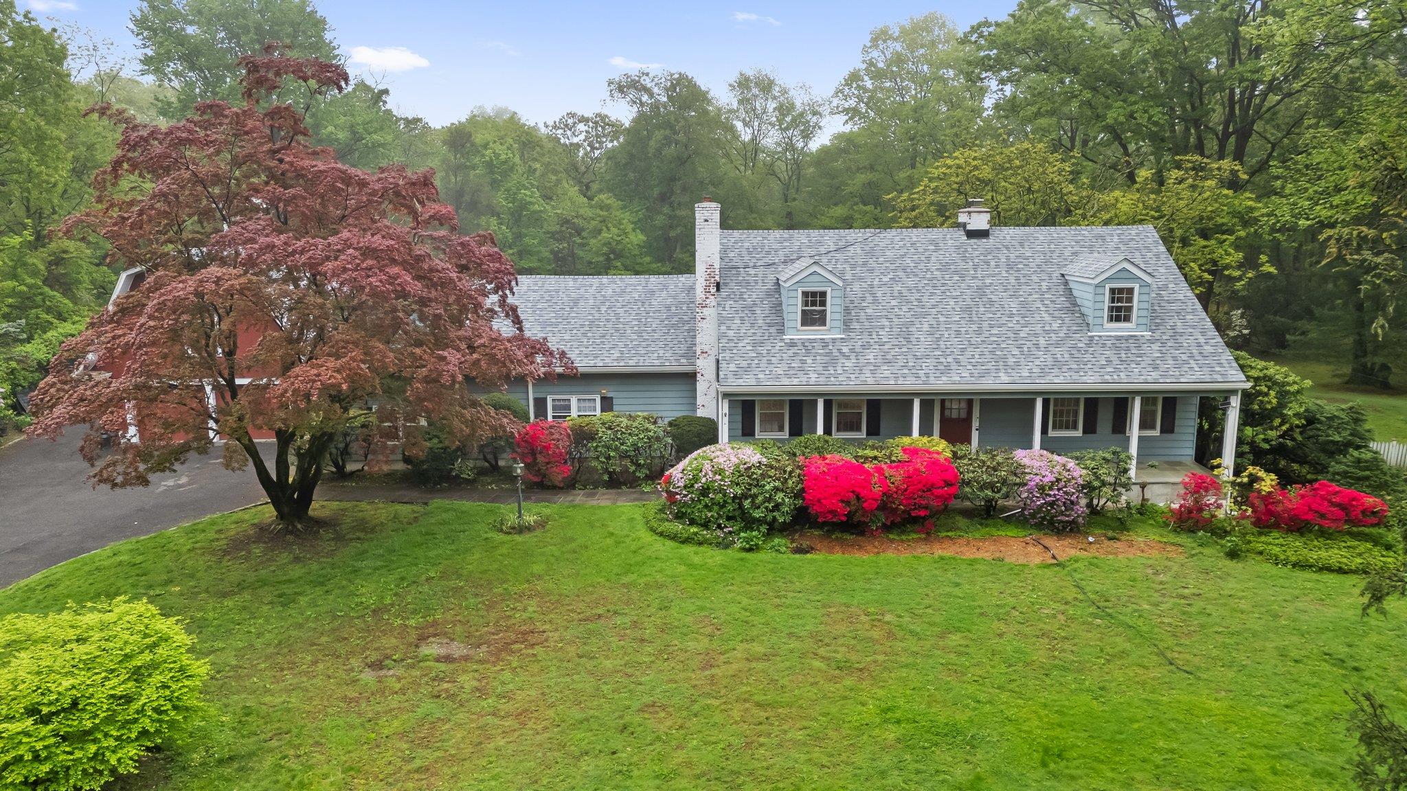 Rental Property at Old White Plains Road, Mamaroneck, New York - Bedrooms: 4 
Bathrooms: 4 
Rooms: 8  - $8,750 MO.