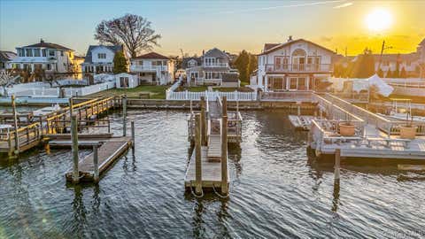 Homes For Sale - 3451 Bay Front<br/> Baldwin, NY 11510