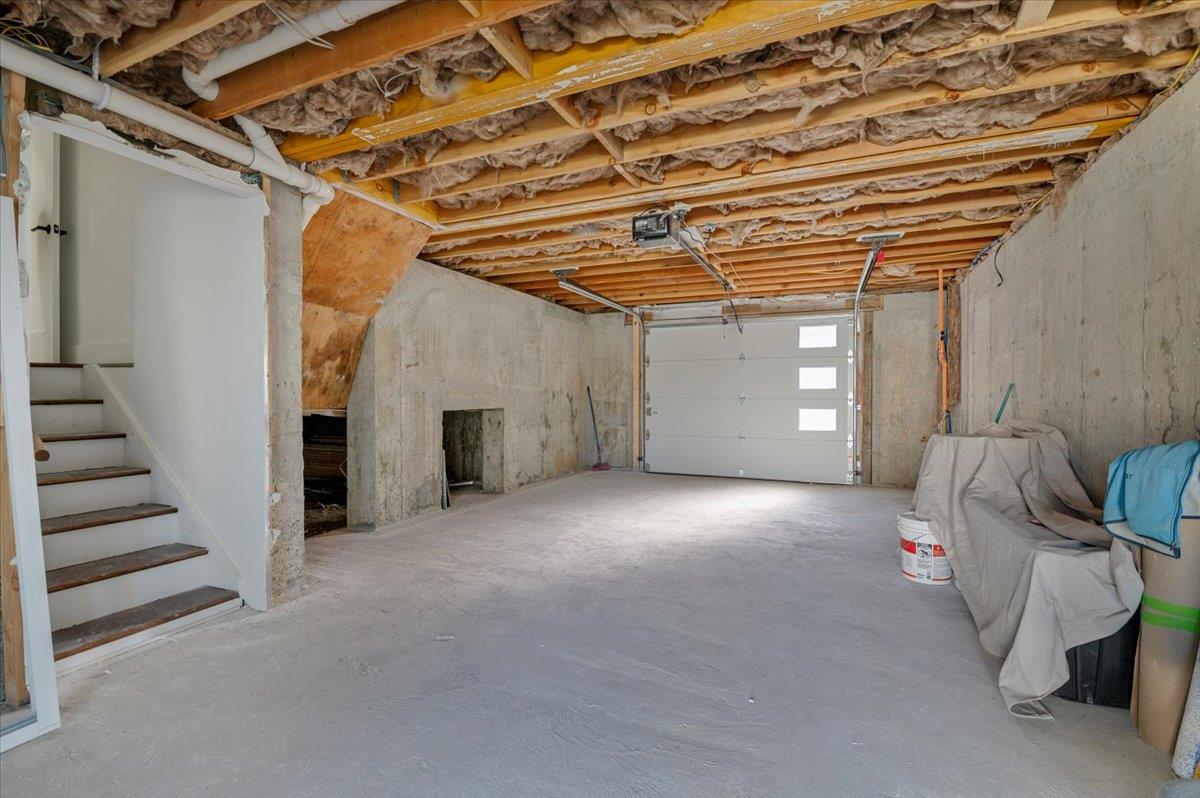 2302 Hampton Avenue, Seaford, New York image 30