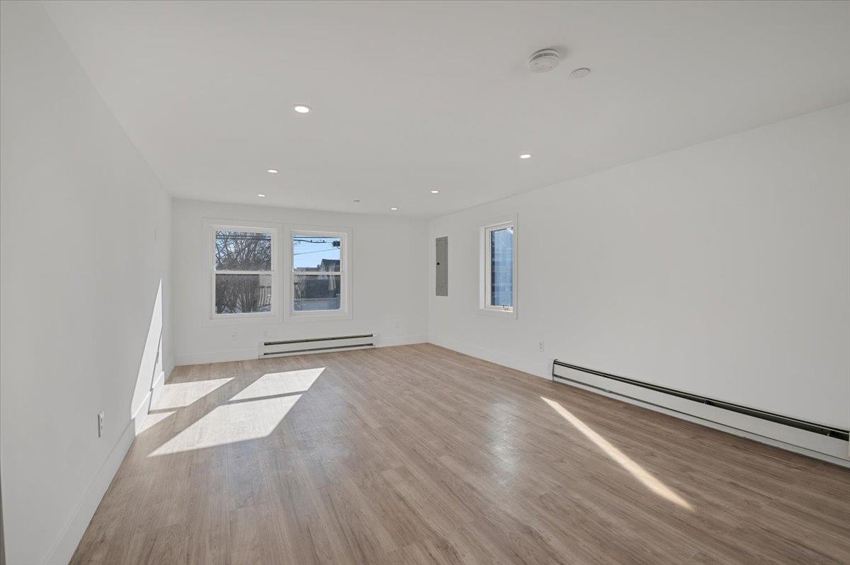 2302 Hampton Avenue, Seaford, New York image 6