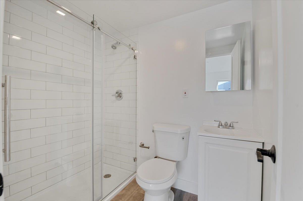 2302 Hampton Avenue, Seaford, New York image 24