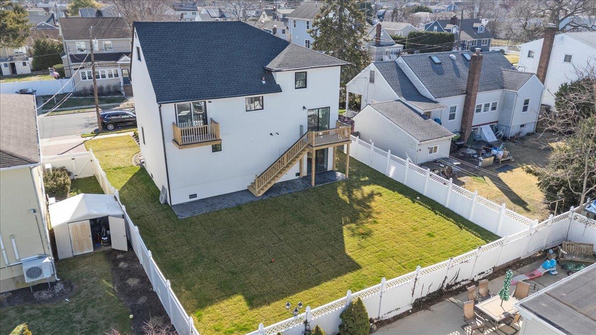 2302 Hampton Avenue, Seaford, New York image 37