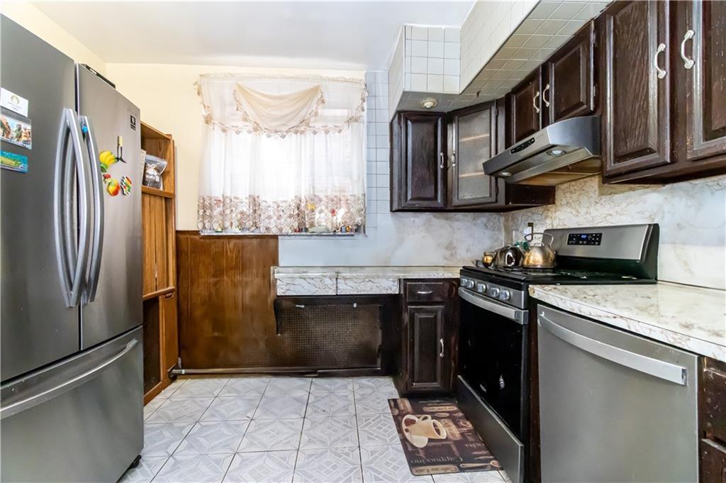 1540 E 45th Street, Brooklyn, New York image 10