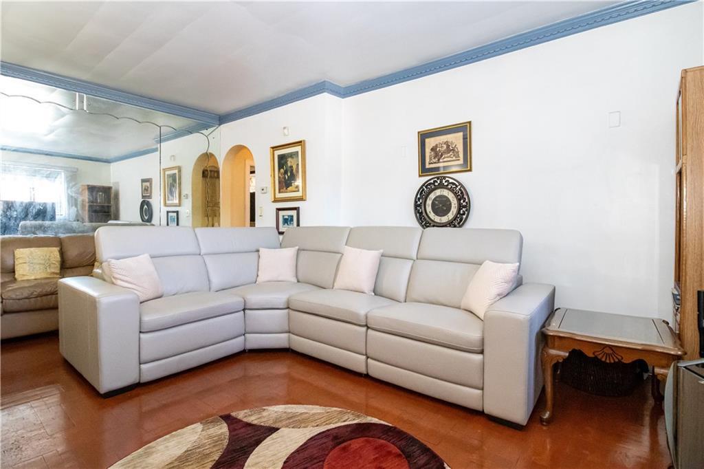 1540 E 45th Street, Brooklyn, New York image 5