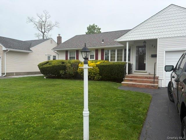 53 Colonial Drive