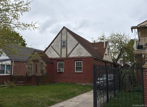Homes For Sale - 183-37 Brinkerhoff Avenue<br/> Saint Albans, NY 11412