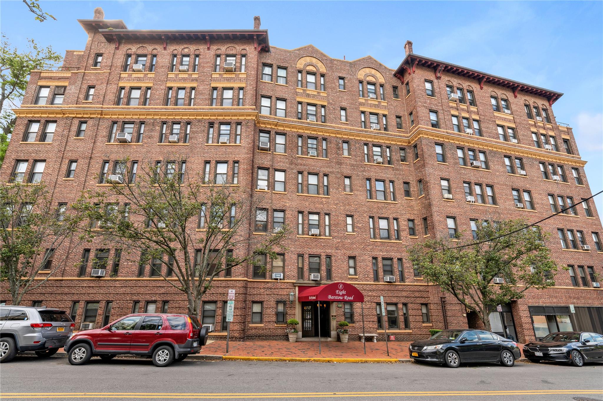 8 Barstow Road #3E, Great Neck, New York image 18