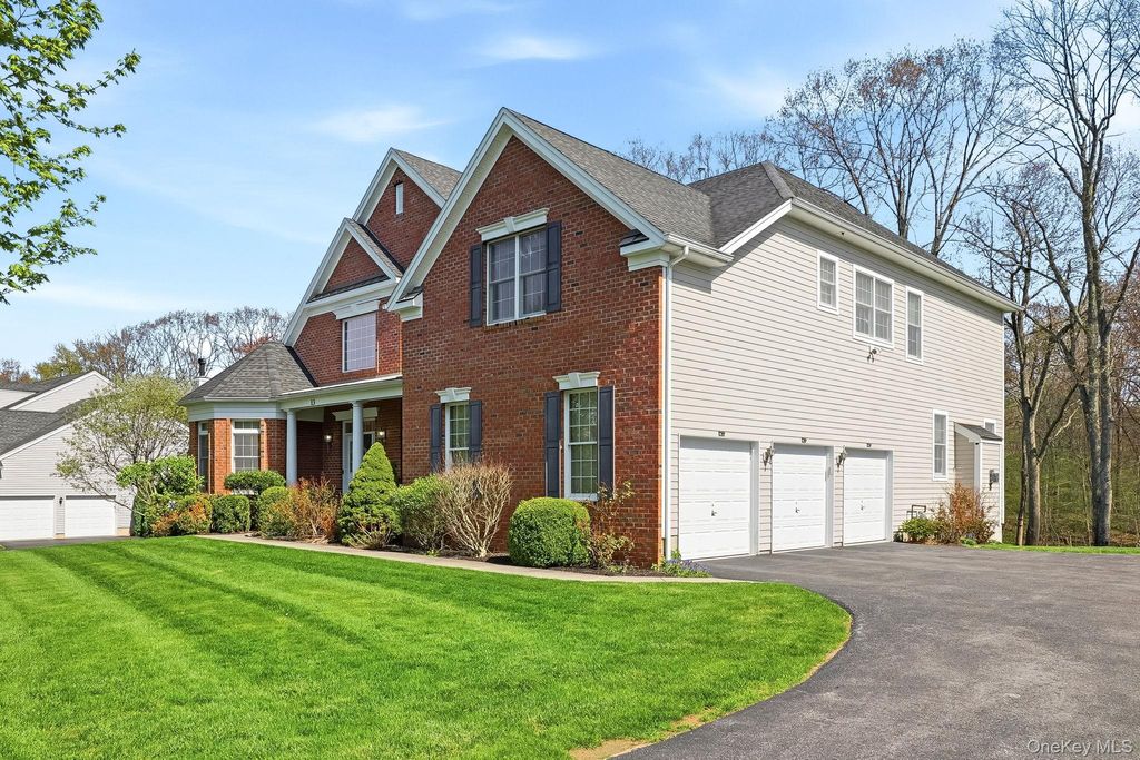 Photo of 13 Chestnut Street, Hopewell Junction, NY 12533 (MLS # 990877)