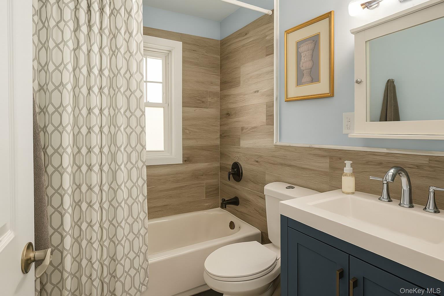 Long Beach, New York 11561, United States, 3 Bedrooms Bedrooms, ,2 BathroomsBathrooms,Residential,Coming Soon,226968