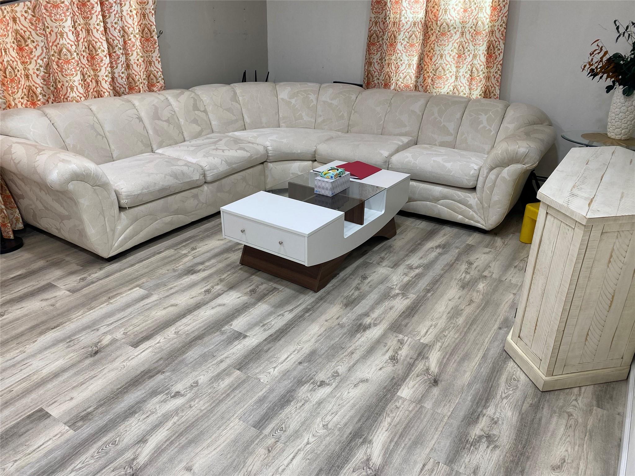 115 Wolcott Rd, Levittown, New York image 3