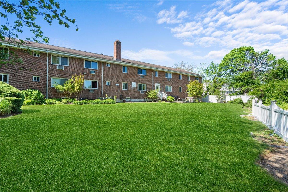 200 Merrick Road #Q, Amityville, New York image 25