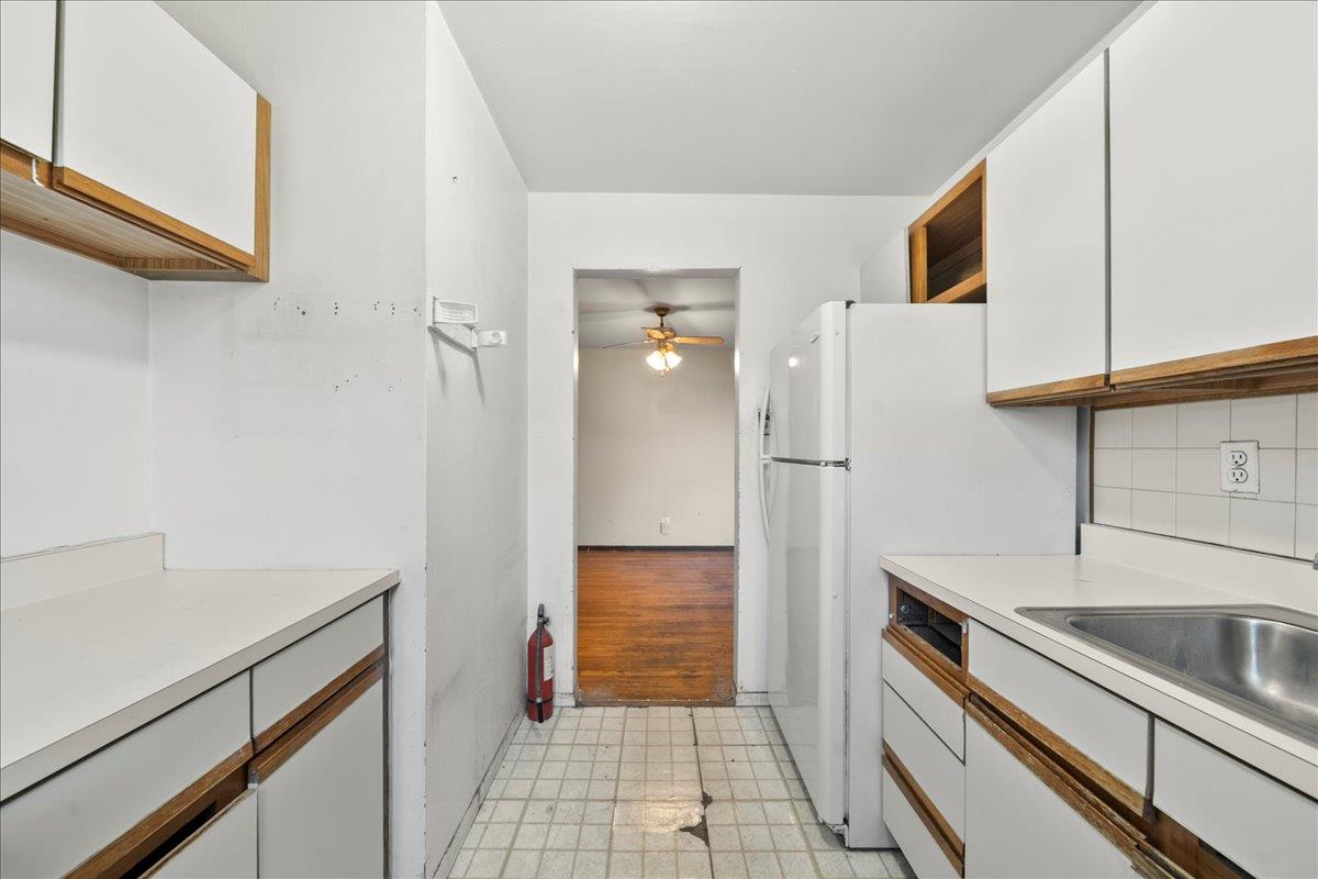 200 Merrick Road #Q, Amityville, New York image 15