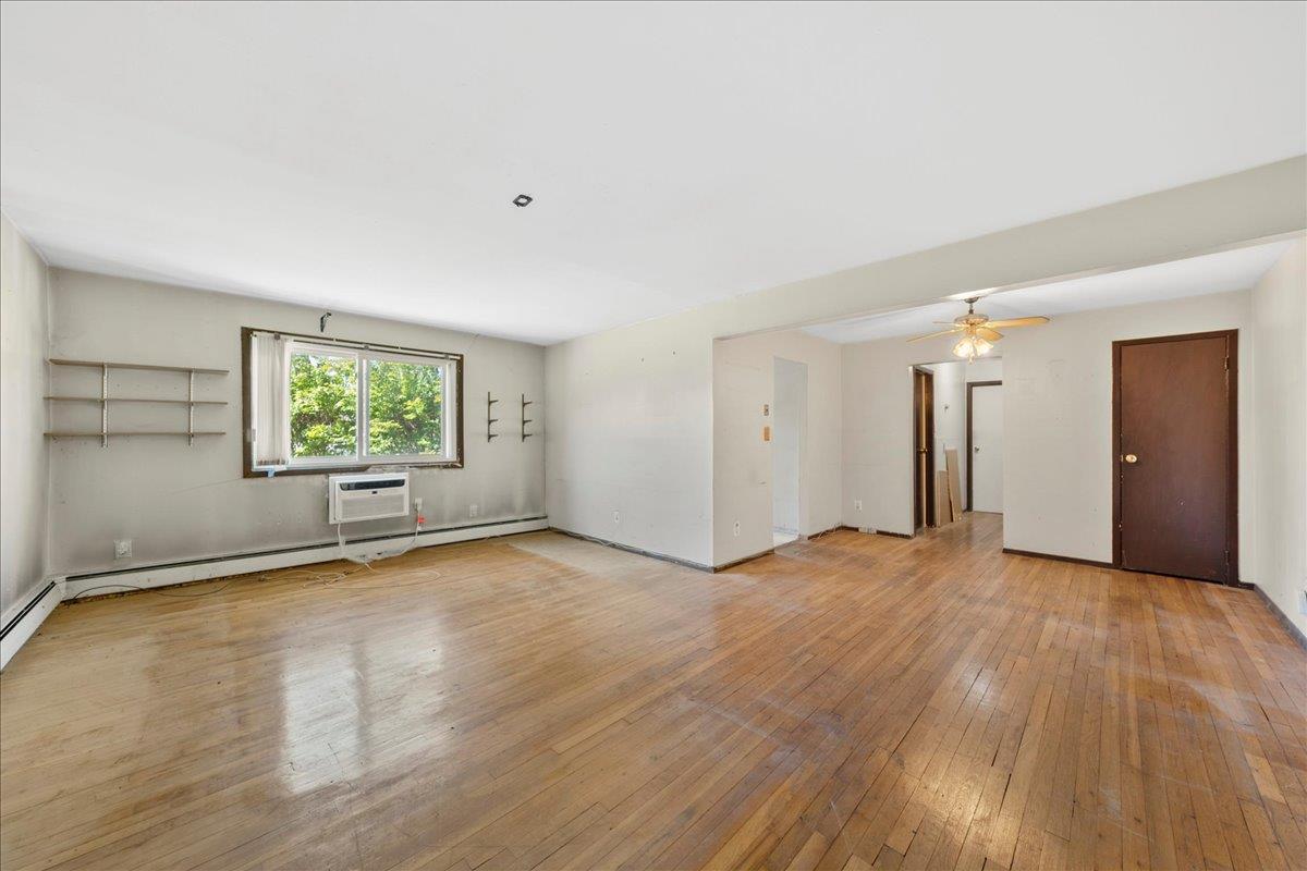 200 Merrick Road #Q, Amityville, New York image 7