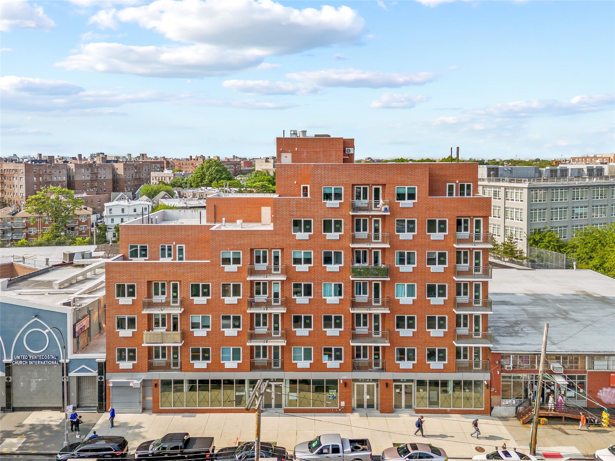 Property for Sale at Corona Avenue 2F, Elmhurst, Queens, NY - Bedrooms: 2 
Bathrooms: 2 
Rooms: 5  - $699,000