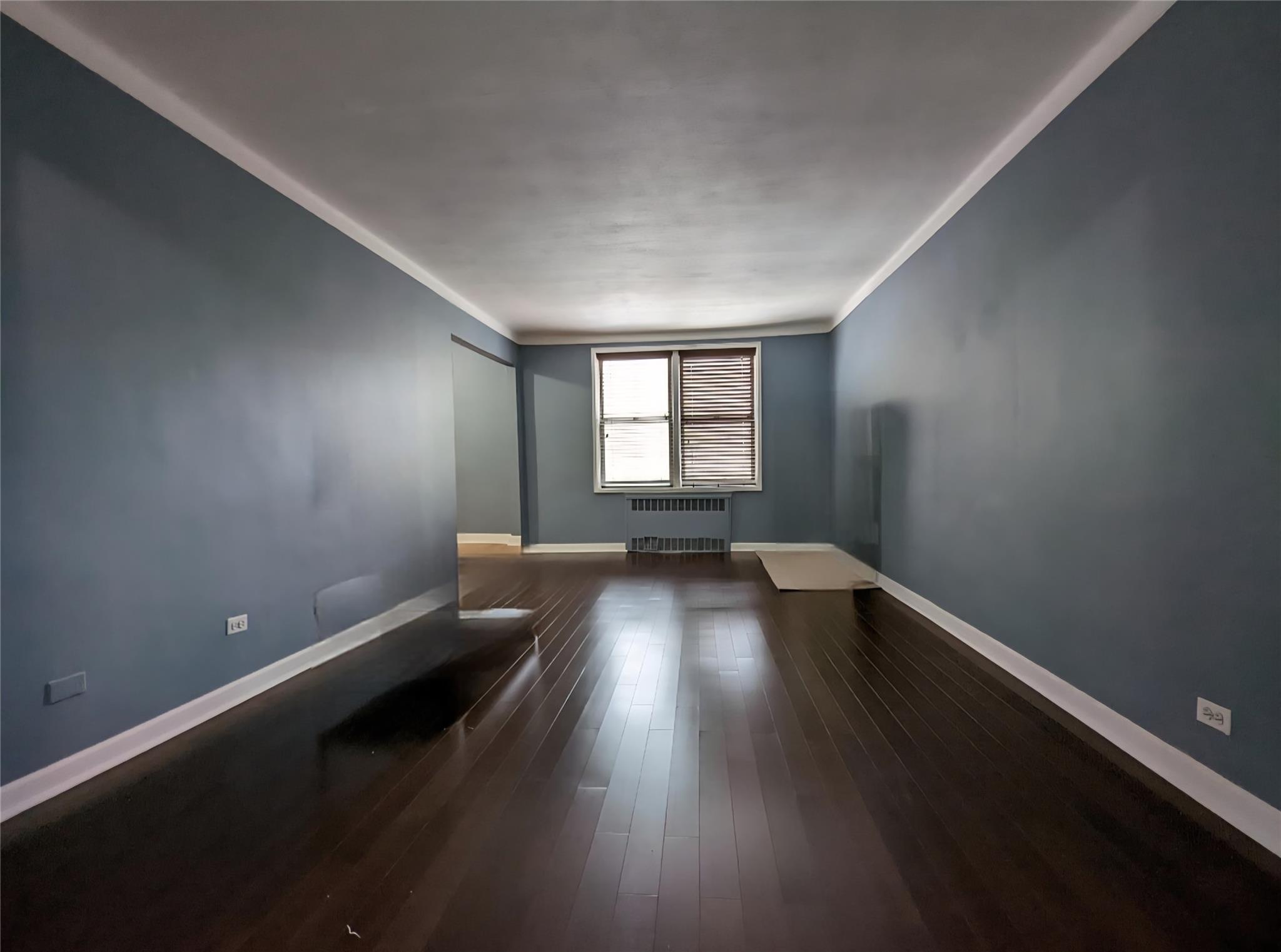 67-12 Yellowstone Blvd Blvd #C-12, Forest Hills, New York image 4