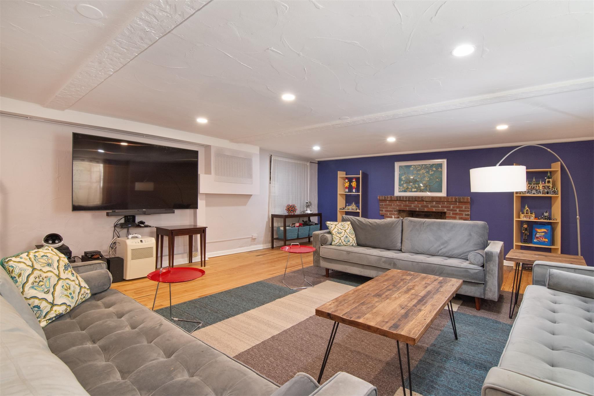 125 Reed Avenue, Pelham, New York image 27