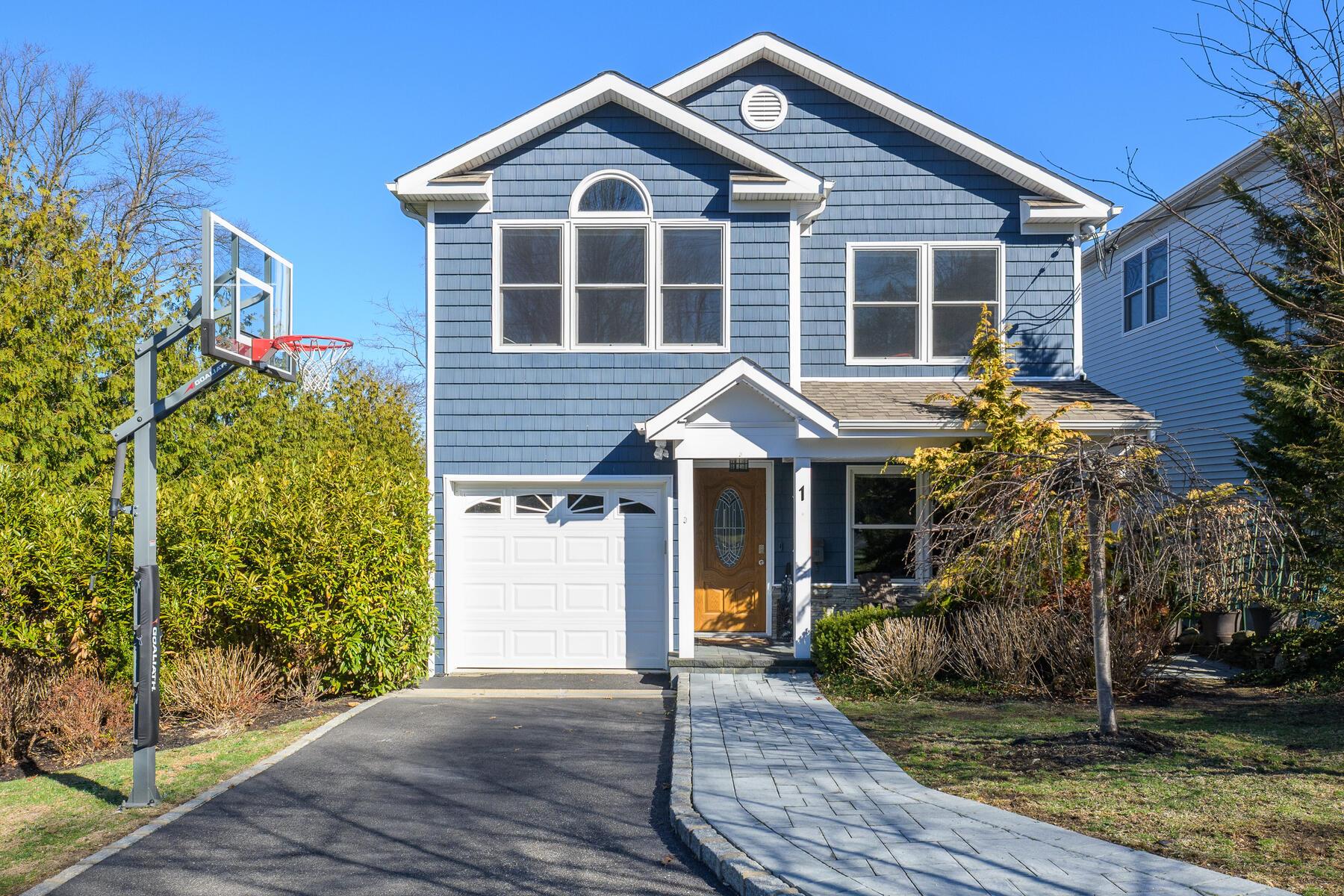 1 N Bayview Avenue, Port Washington, New York image 4