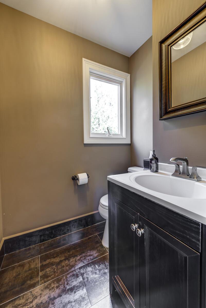 1 N Bayview Avenue, Port Washington, New York image 18