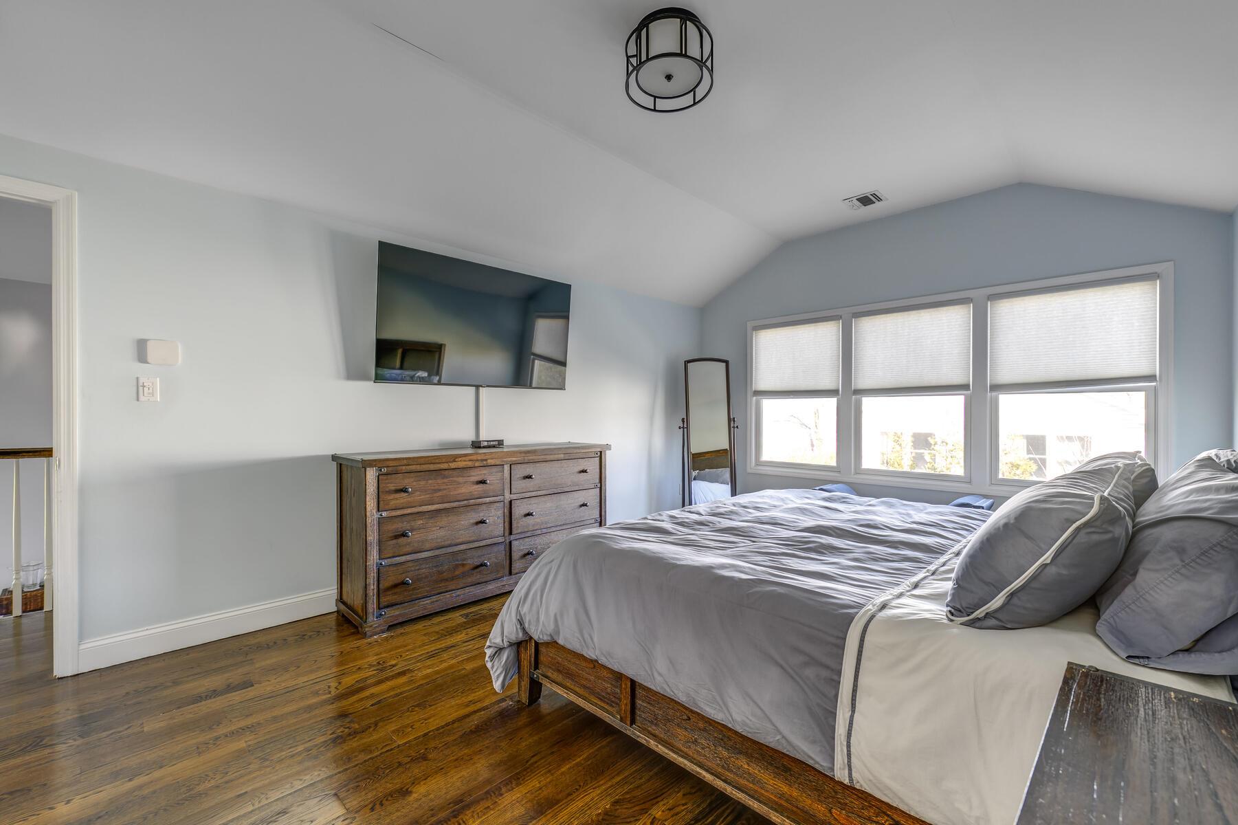 1 N Bayview Avenue, Port Washington, New York image 17