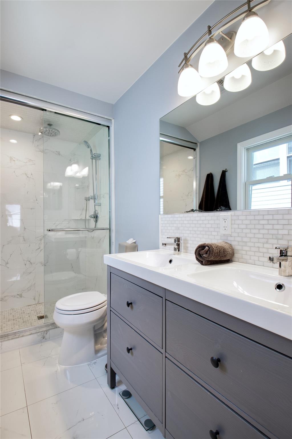 1 N Bayview Avenue, Port Washington, New York image 42