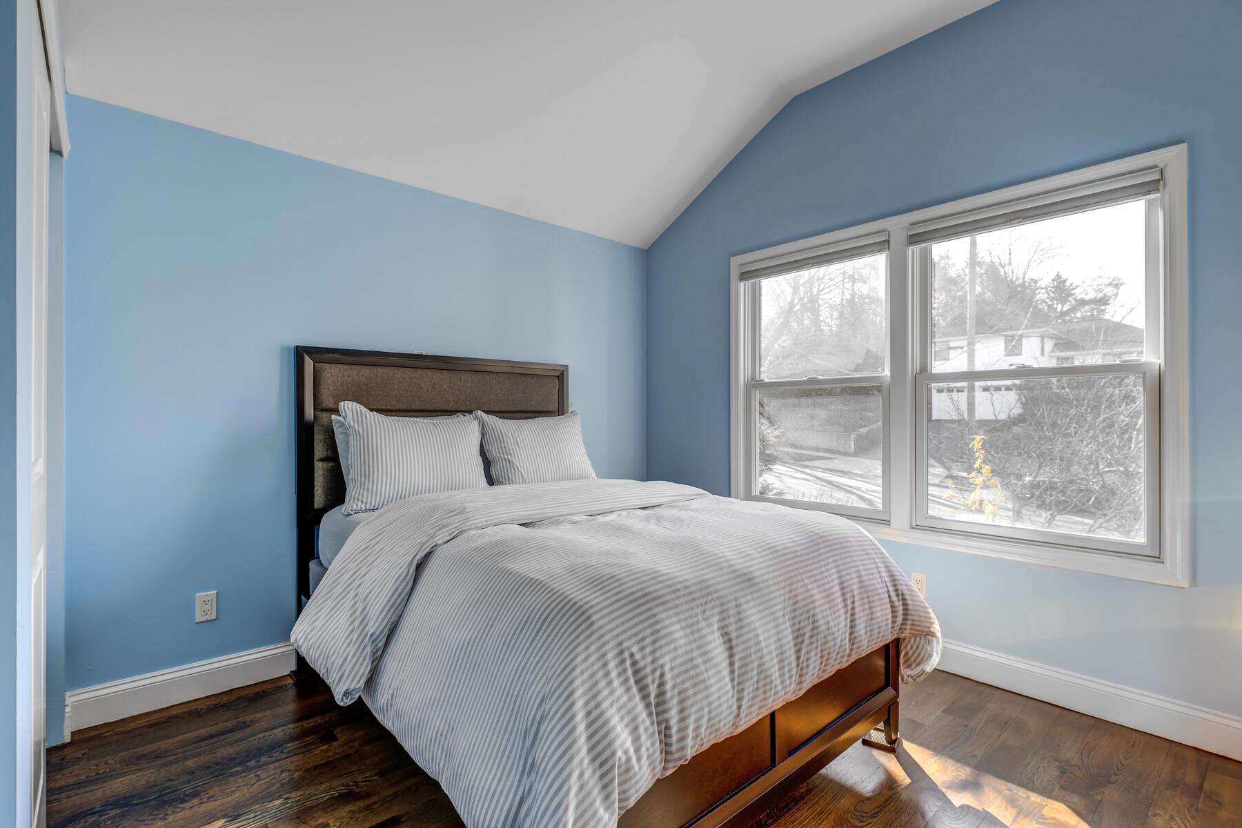 1 N Bayview Avenue, Port Washington, New York image 21