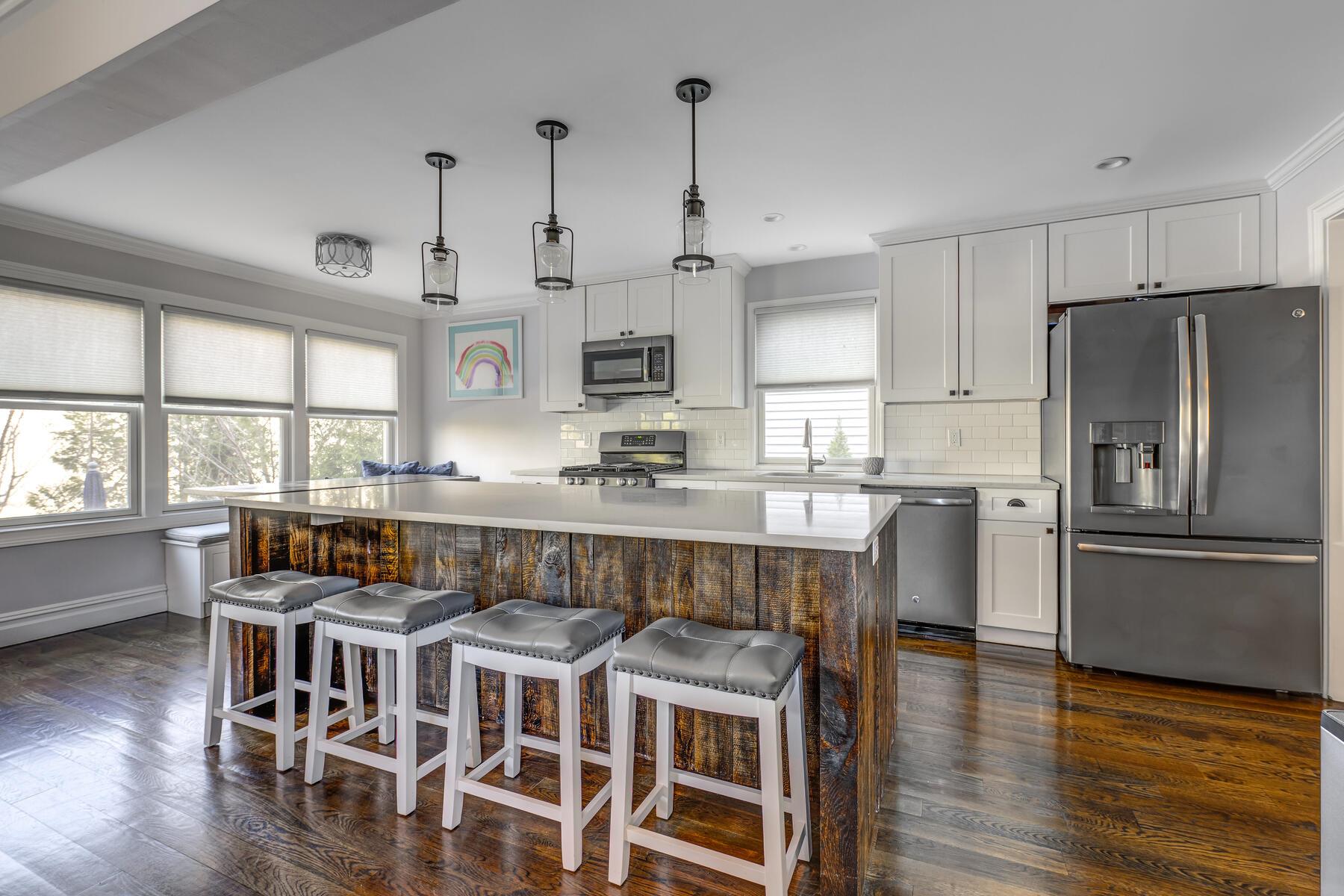 1 N Bayview Avenue, Port Washington, New York image 14