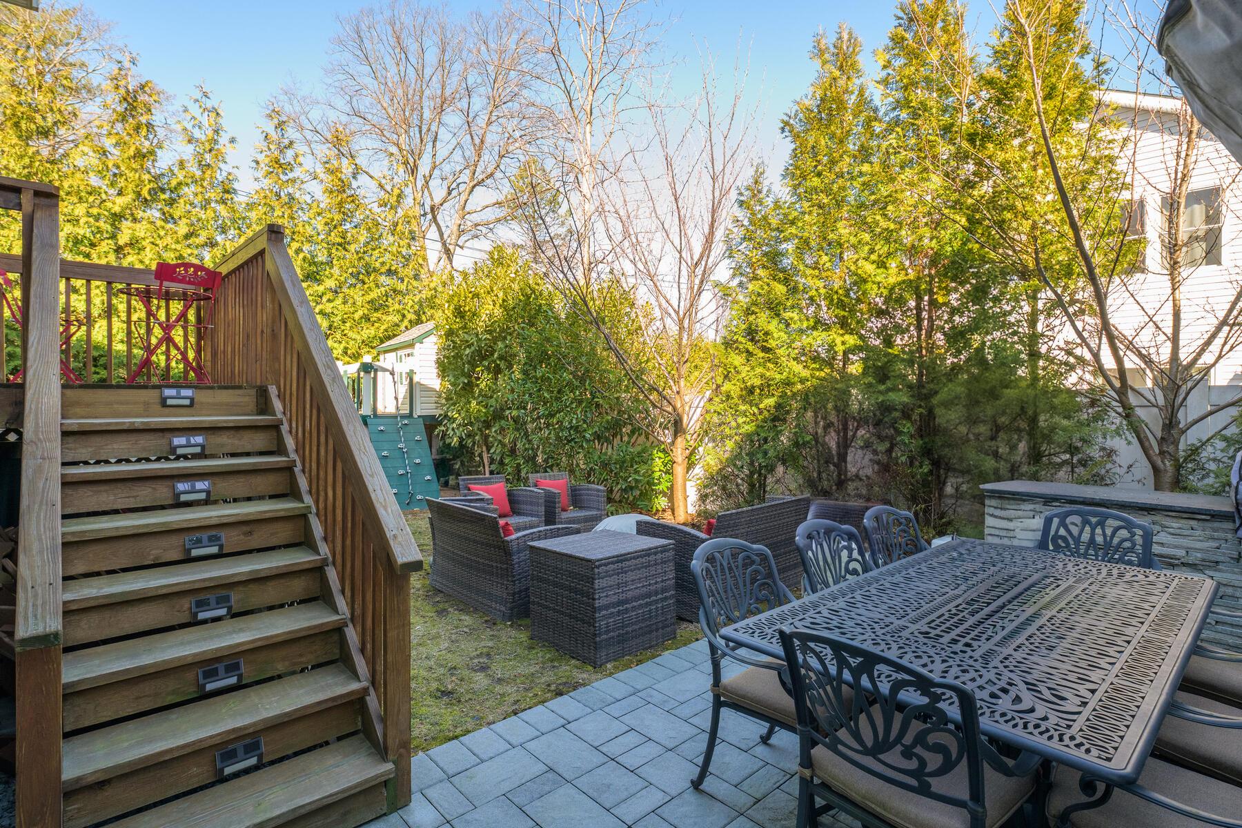 1 N Bayview Avenue, Port Washington, New York image 27