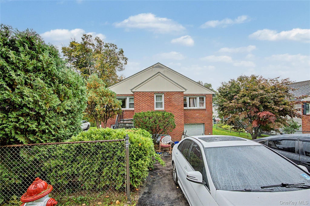Photo of 7 Cabot Avenue, White Plains, NY 10523 (MLS # 1058827)