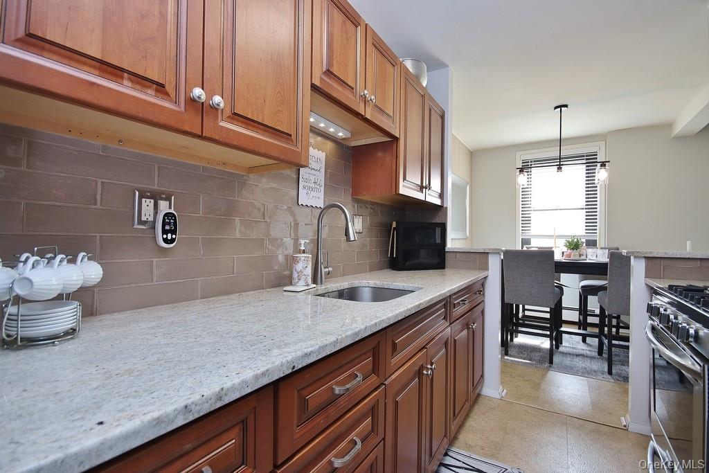 25 Stewart Place 412