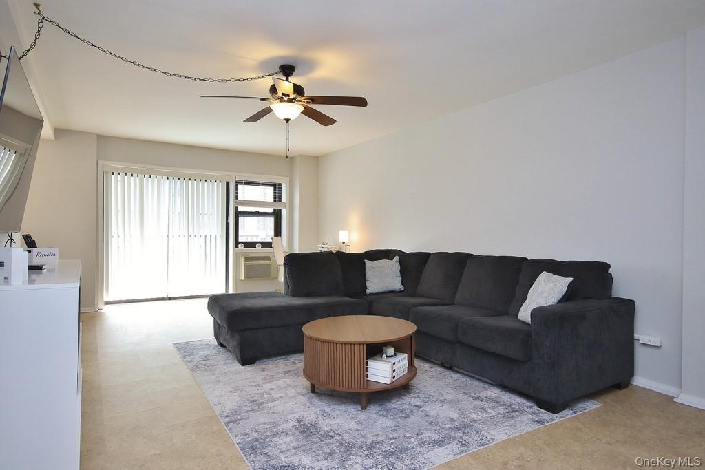 25 Stewart Place 412